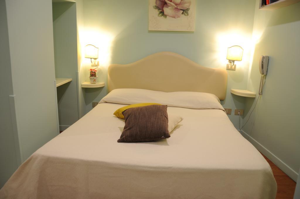 95 Rooms In Rome Bagian luar foto
