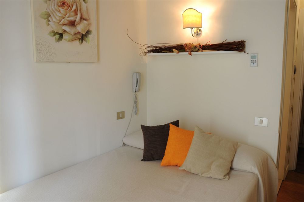 95 Rooms In Rome Bagian luar foto